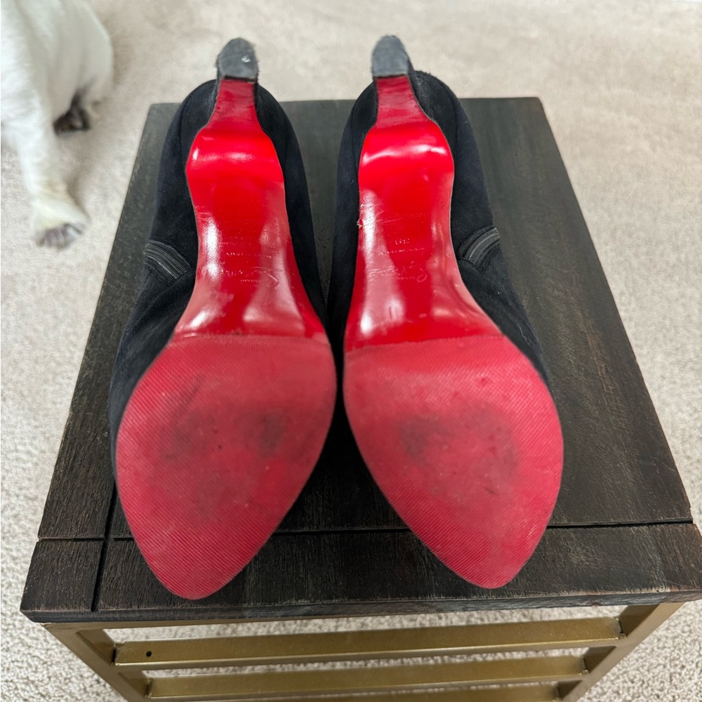 Christian Louboutin Recouzetta heels
